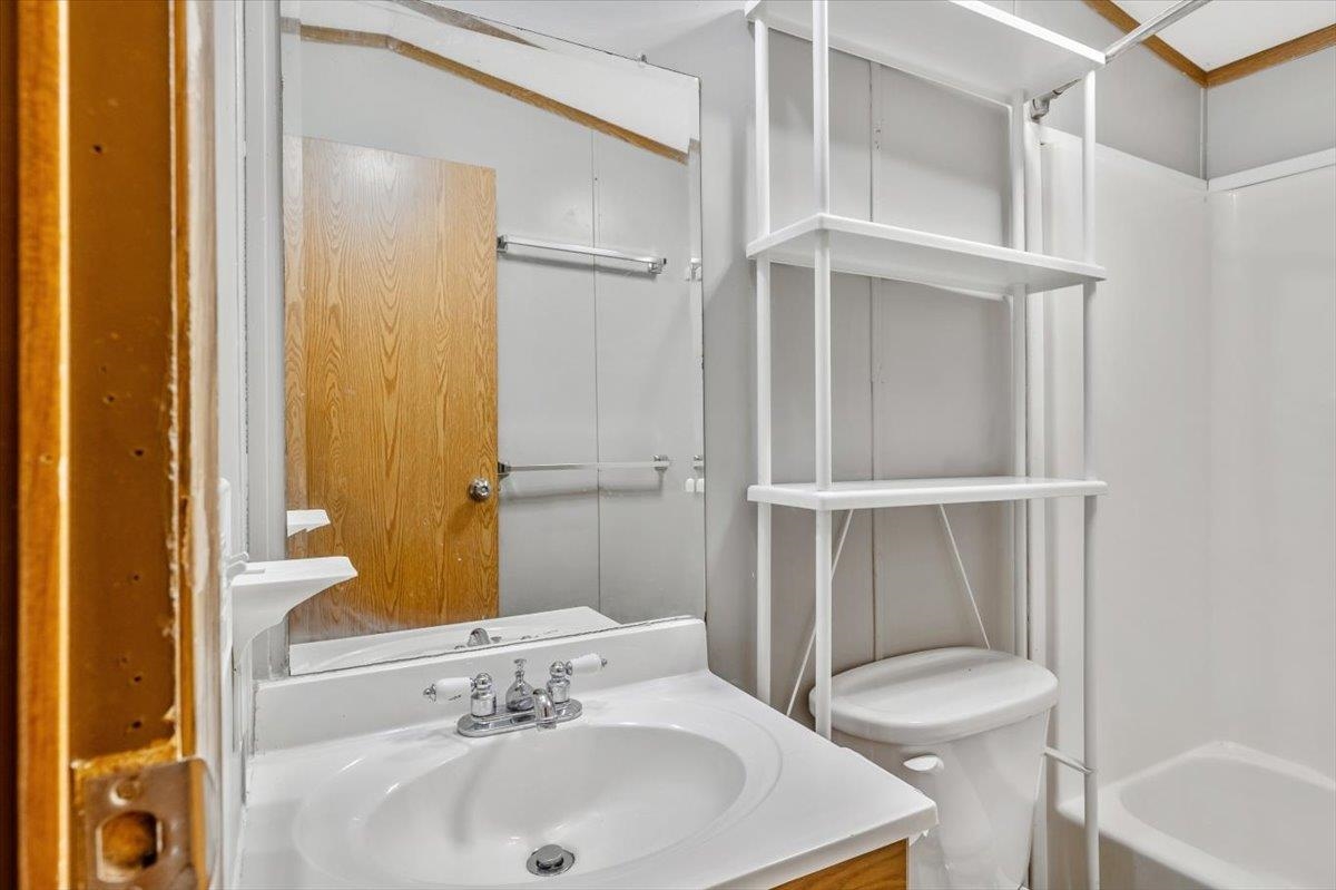 73 Pecor Avenue Milton, VT 05468 - Photo 11 of 23