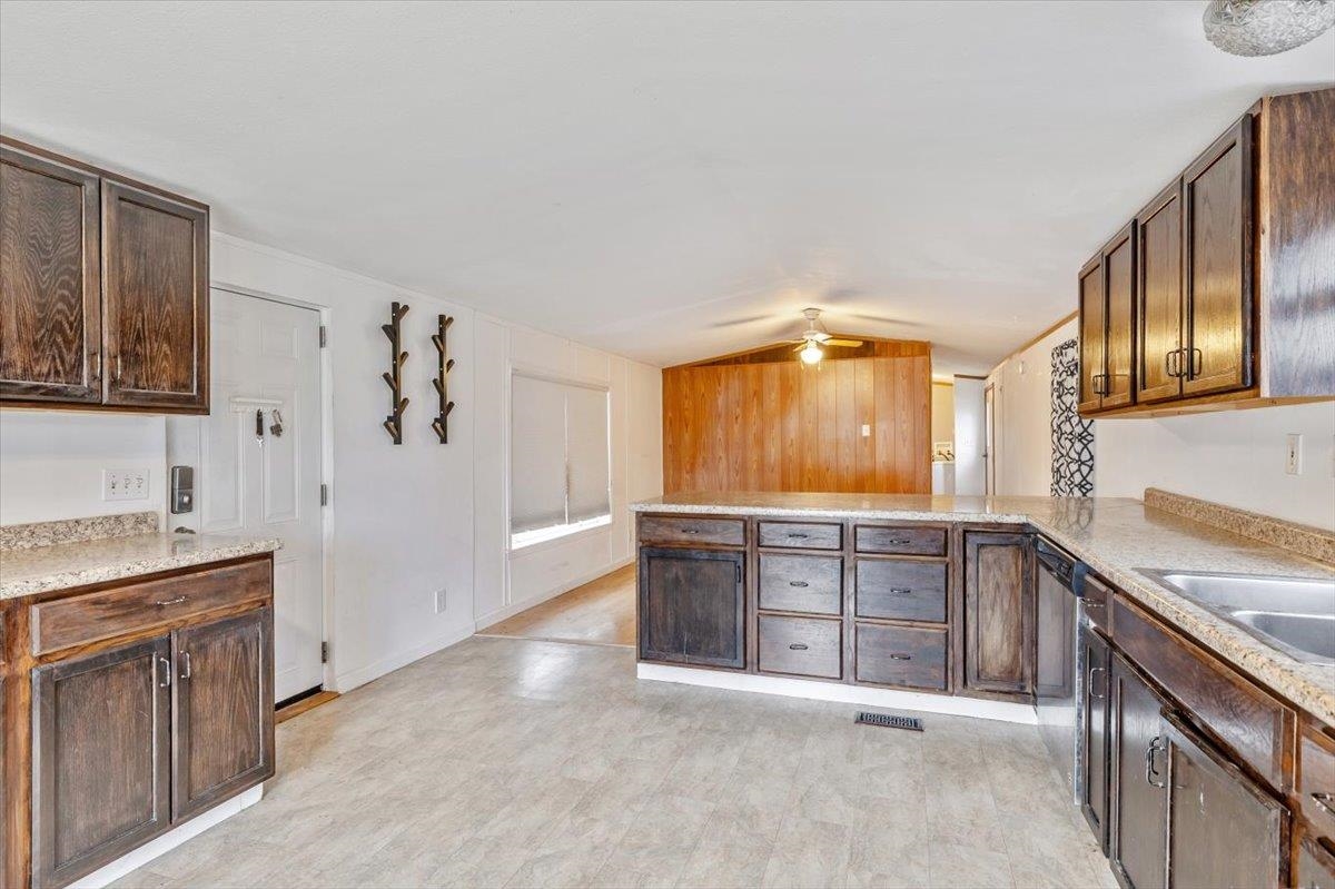 73 Pecor Avenue Milton, VT 05468 - Photo 18 of 23