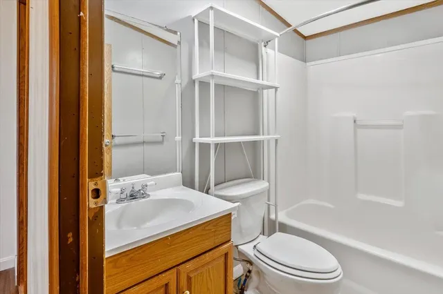 $72,999 | 73 Pecor Avenue, Milton, VT 05468