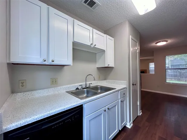 $1,295 | 8905 Schick Road, Unit C, Austin, TX 78729