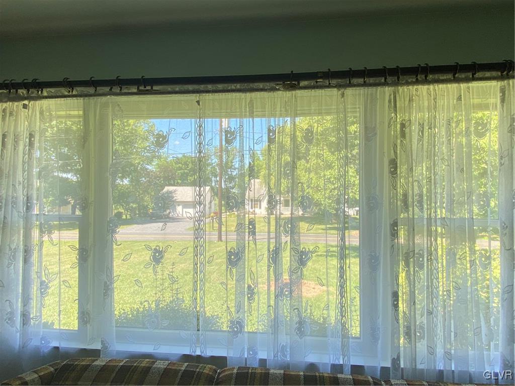 496 Township Line Road Nazareth, PA 18064 - Photo 8 of 28 Gallery Image 8