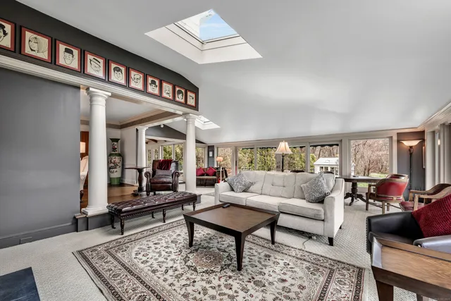 $1,000,000 | 77 Eastfield Road, Waterbury, CT 06708