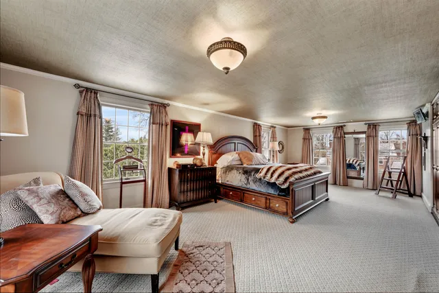 $1,000,000 | 77 Eastfield Road, Waterbury, CT 06708