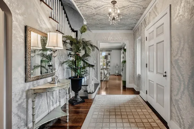 $1,000,000 | 77 Eastfield Road, Waterbury, CT 06708