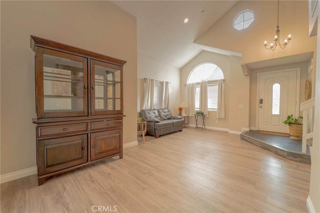 13584 Sutter Court Fontana, CA 92336 - Photo 15 of 38