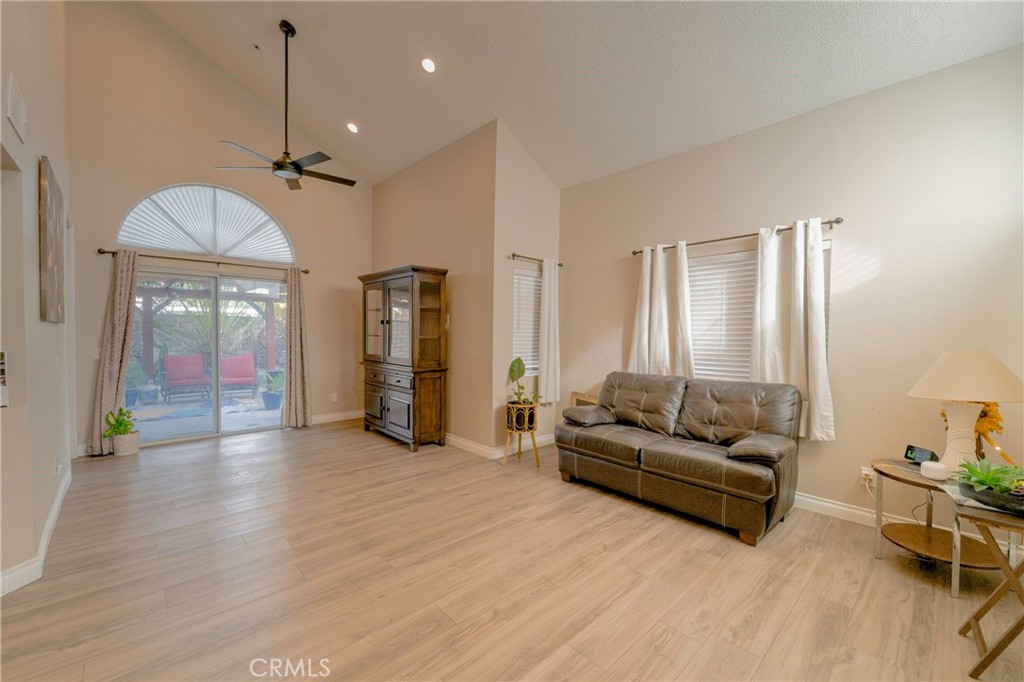 13584 Sutter Court Fontana, CA 92336 - Photo 16 of 38