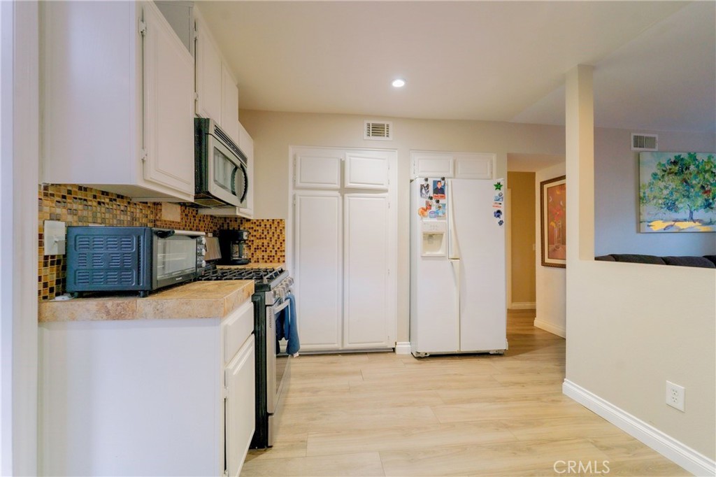 13584 Sutter Court Fontana, CA 92336 - Photo 20 of 38