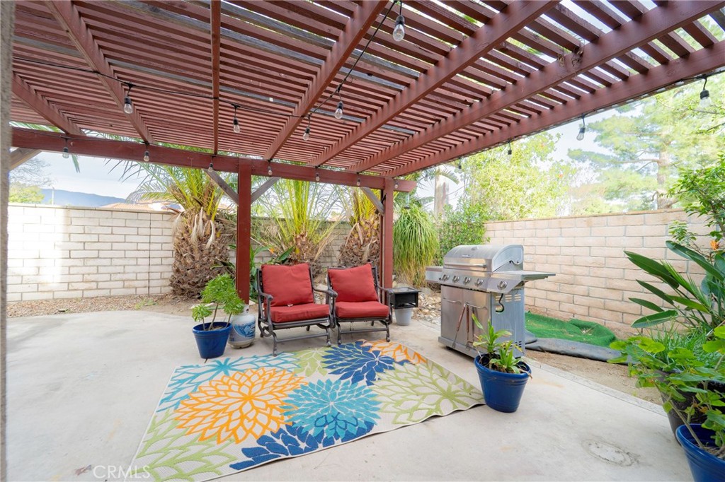 13584 Sutter Court Fontana, CA 92336 - Photo 35 of 38