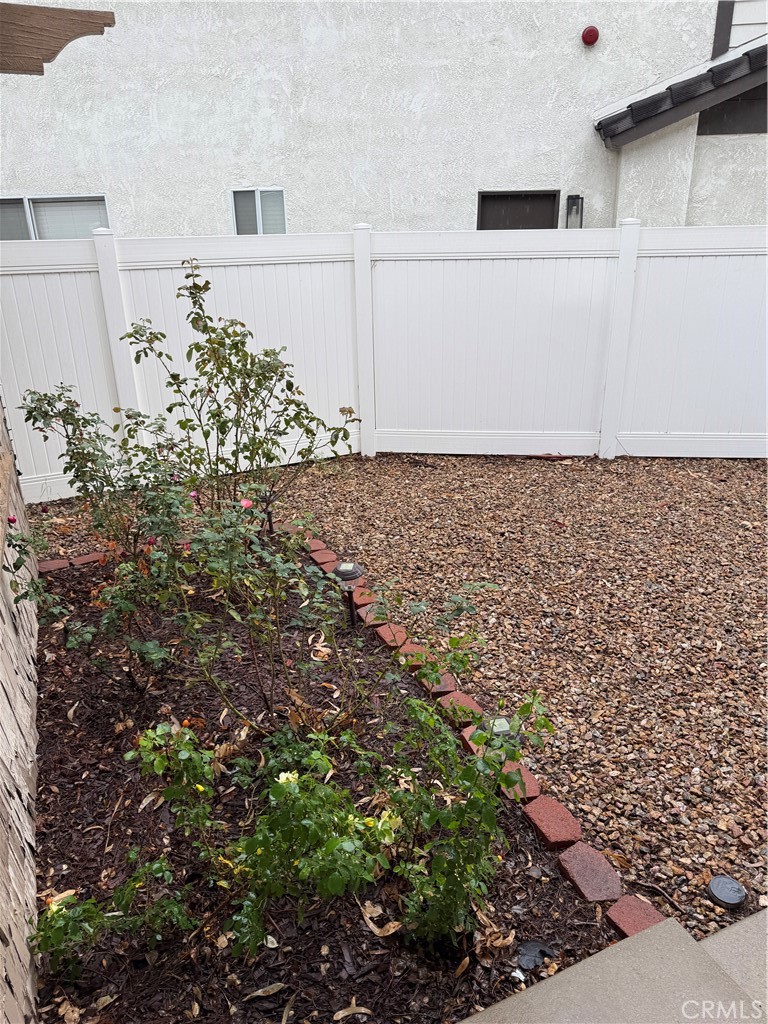 13584 Sutter Court Fontana, CA 92336 - Photo 45 of 46 a view of a bunch of plants and flowers