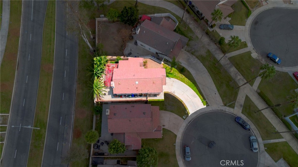 13584 Sutter Court Fontana, CA 92336 - Photo 8 of 38