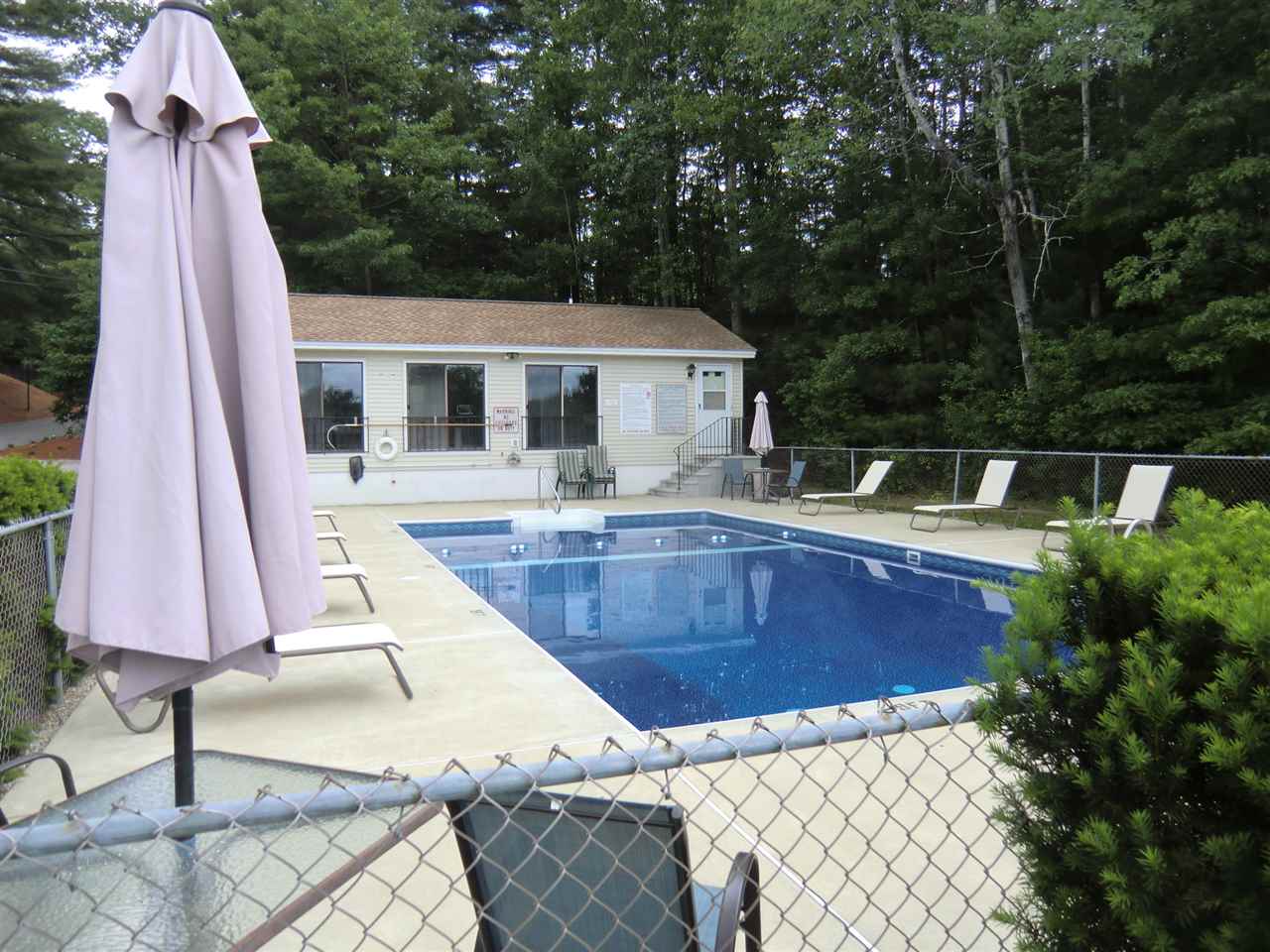 29 Old Hackett Hill Road, Unit 2D Manchester, NH 03102 - Photo 7 of 8 Gallery Image 7