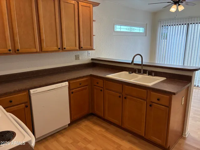 $1,895 | 19826 North 46th Avenue, Glendale, AZ 85308