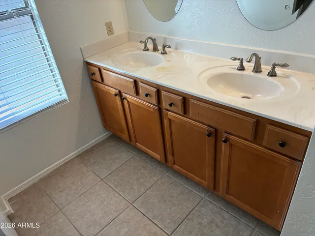 $1,895 | 19826 North 46th Avenue, Glendale, AZ 85308