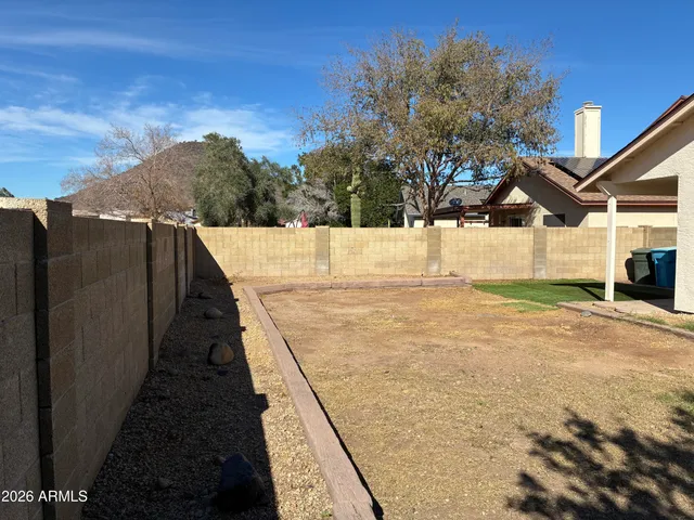 $1,895 | 19826 North 46th Avenue, Glendale, AZ 85308