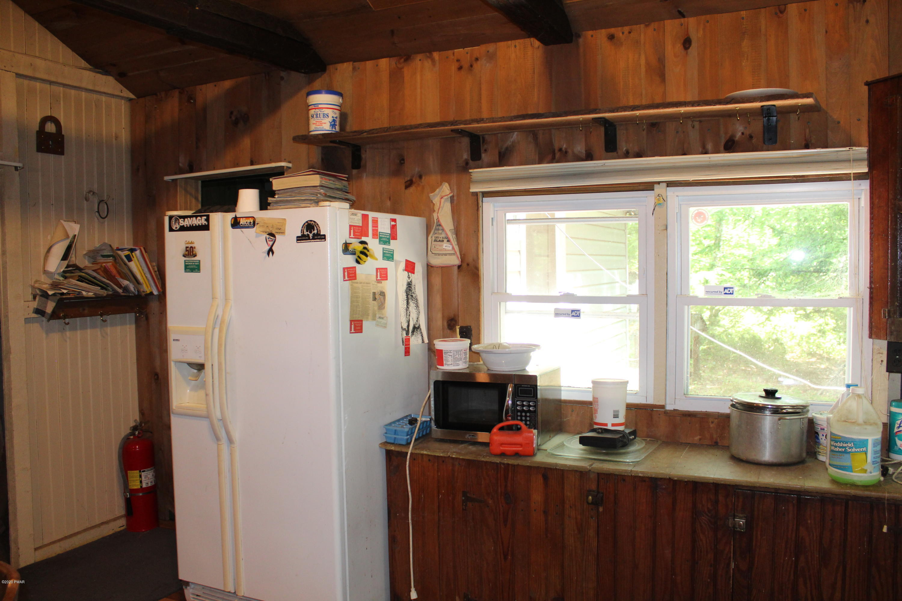 122 Old Rte 402 Dingmans Ferry, PA 18328 - Photo 7 of 41