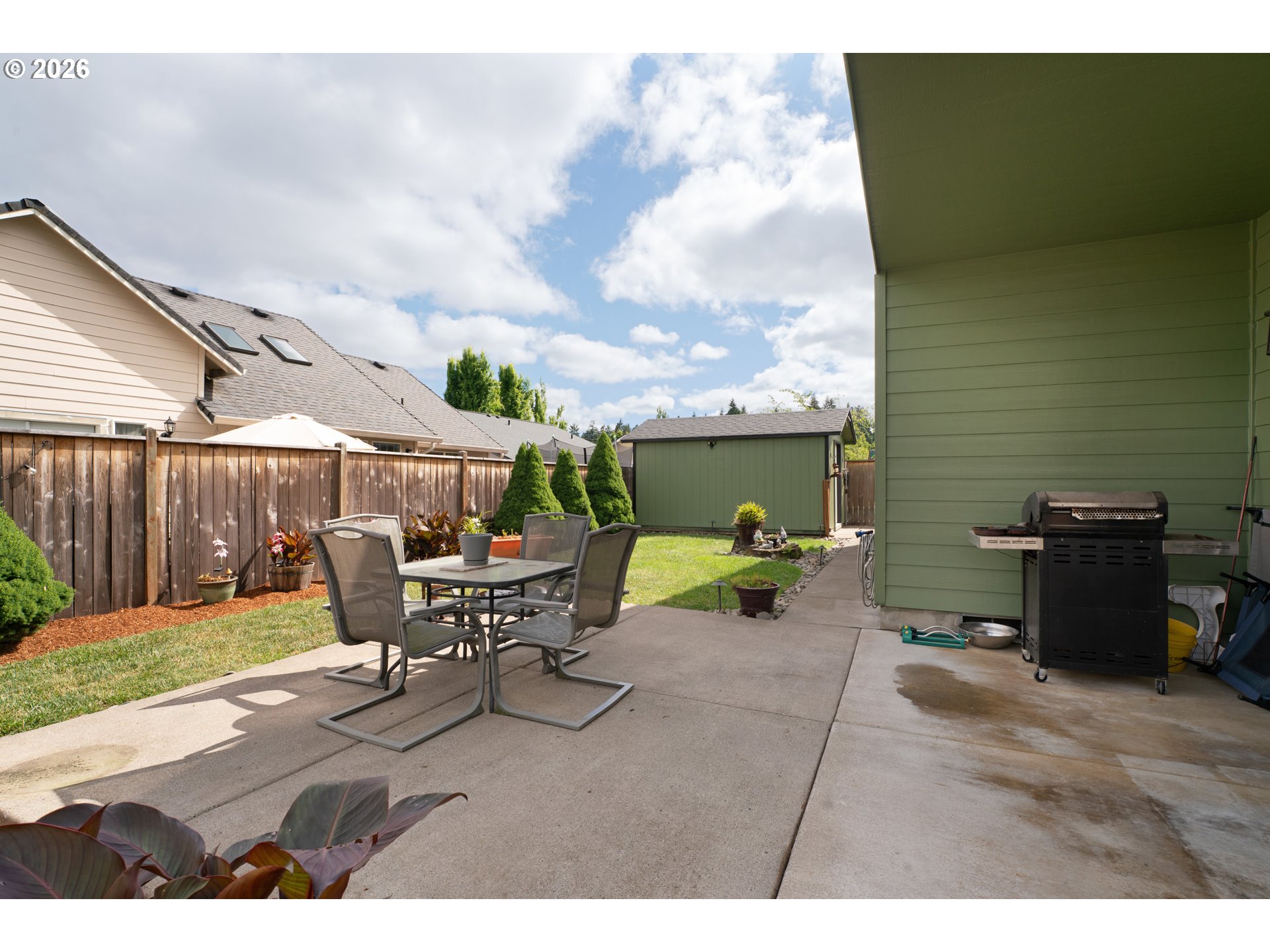 3392 Falcon Drive Springfield, OR 97477 - Photo 32 of 46