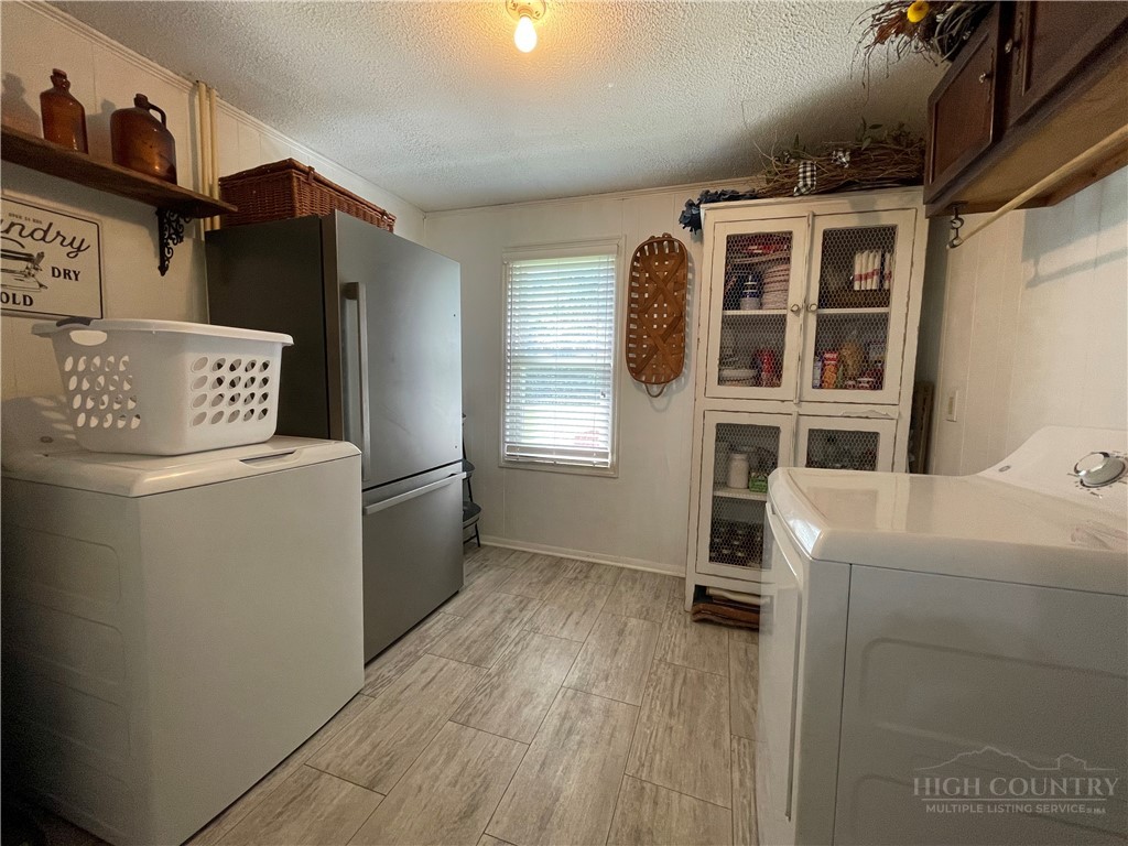 250 Mash Stuart Road West Jefferson, NC 28694 - Photo 28 of 36