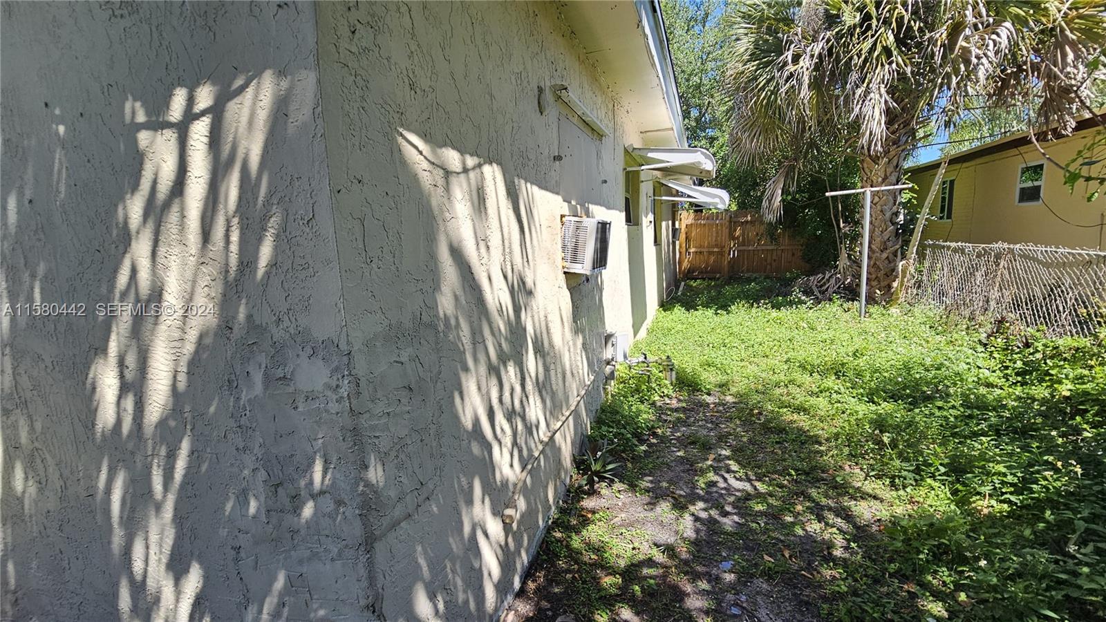 2114 Northwest 5th Street Pompano Beach, FL 33069 - Photo 19 of 19