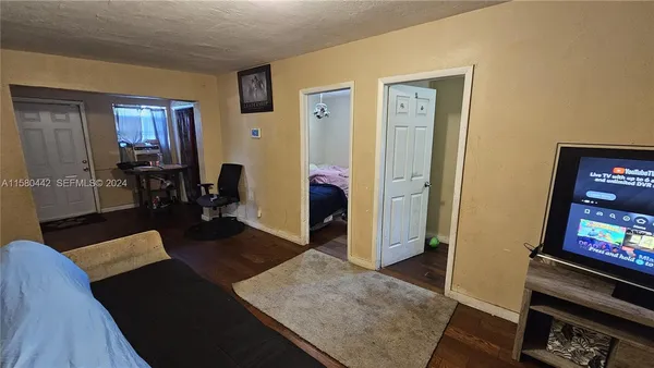 $419,998 | 2114 Northwest 5th Street, Pompano Beach, FL 33069