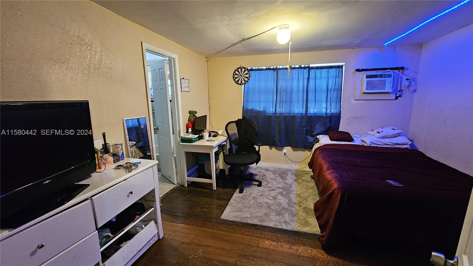 2114 Northwest 5th Street Pompano Beach, FL 33069 - Photo 6 of 19