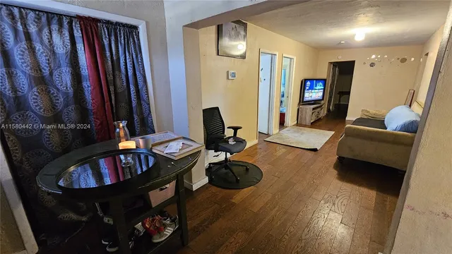 $419,998 | 2114 Northwest 5th Street, Pompano Beach, FL 33069