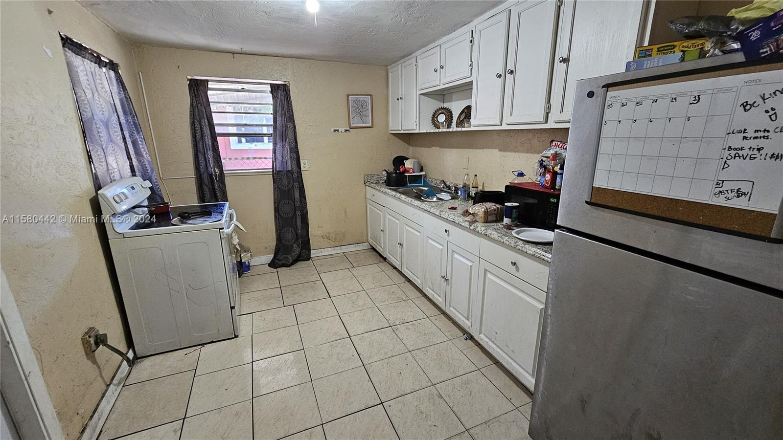 2114 Northwest 5th Street Pompano Beach, FL 33069 - Photo 8 of 19