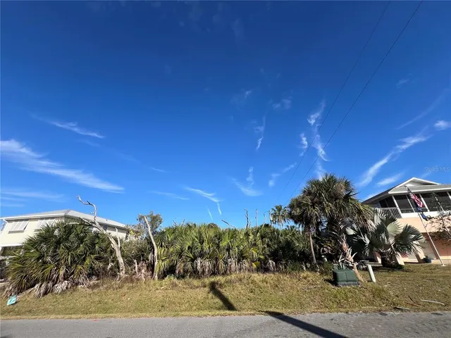 $200,000 | 5 Flagler Drive, Palm Coast, FL 32137