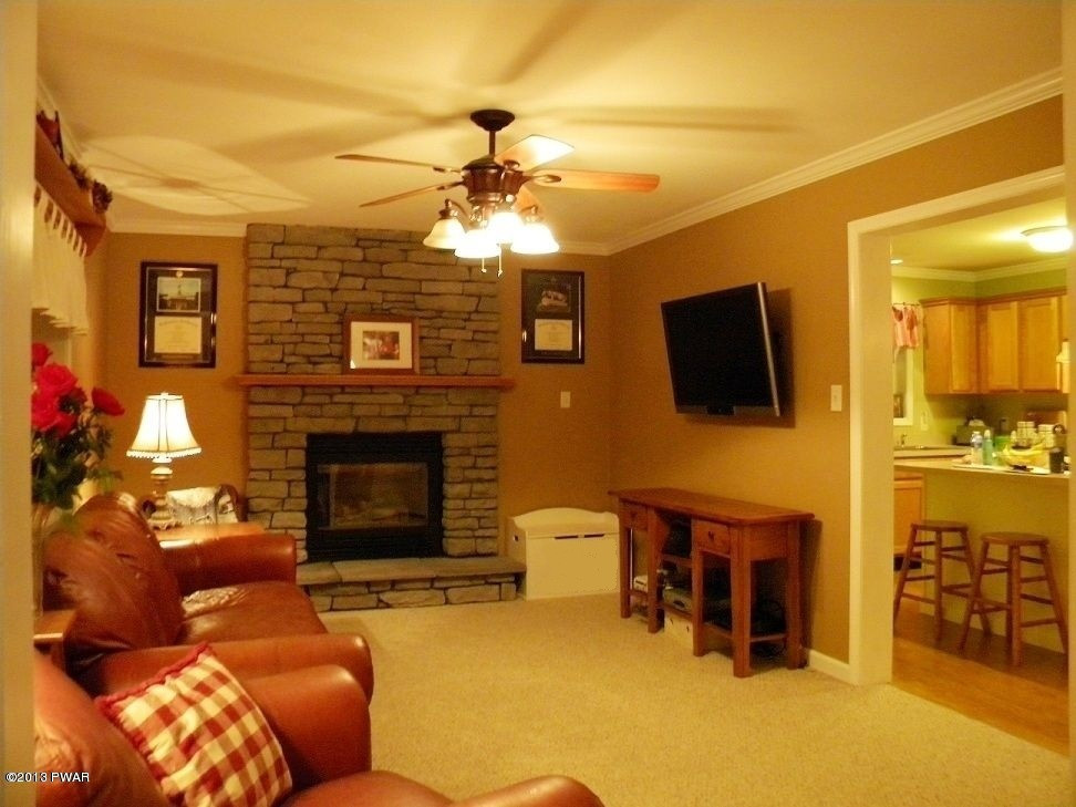 188 Sawmill Road Greentown, PA 18426 - Photo 9 of 29 Gallery Image 9