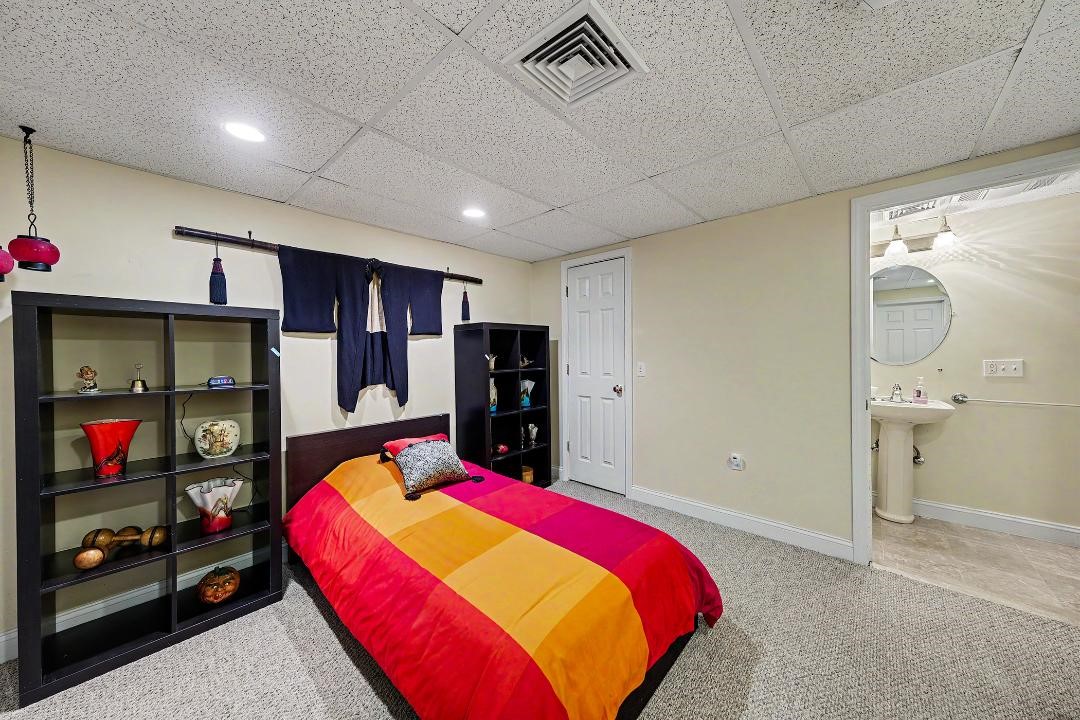 13 West Butterfly Way Lincoln, RI 02865 - Photo 48 of 49