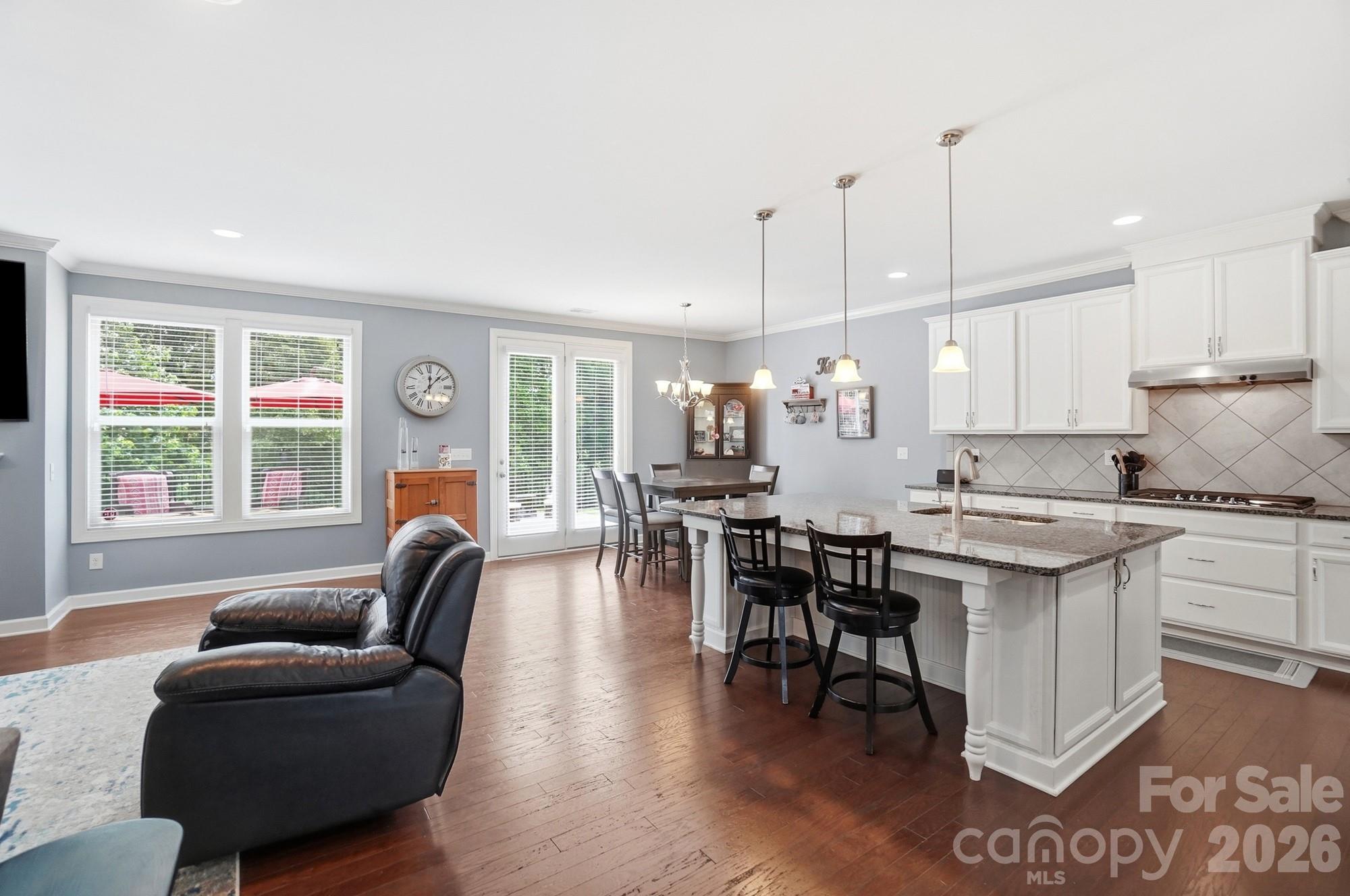 1385 Cilantro Court Tega Cay, SC 29708 - Photo 9 of 38