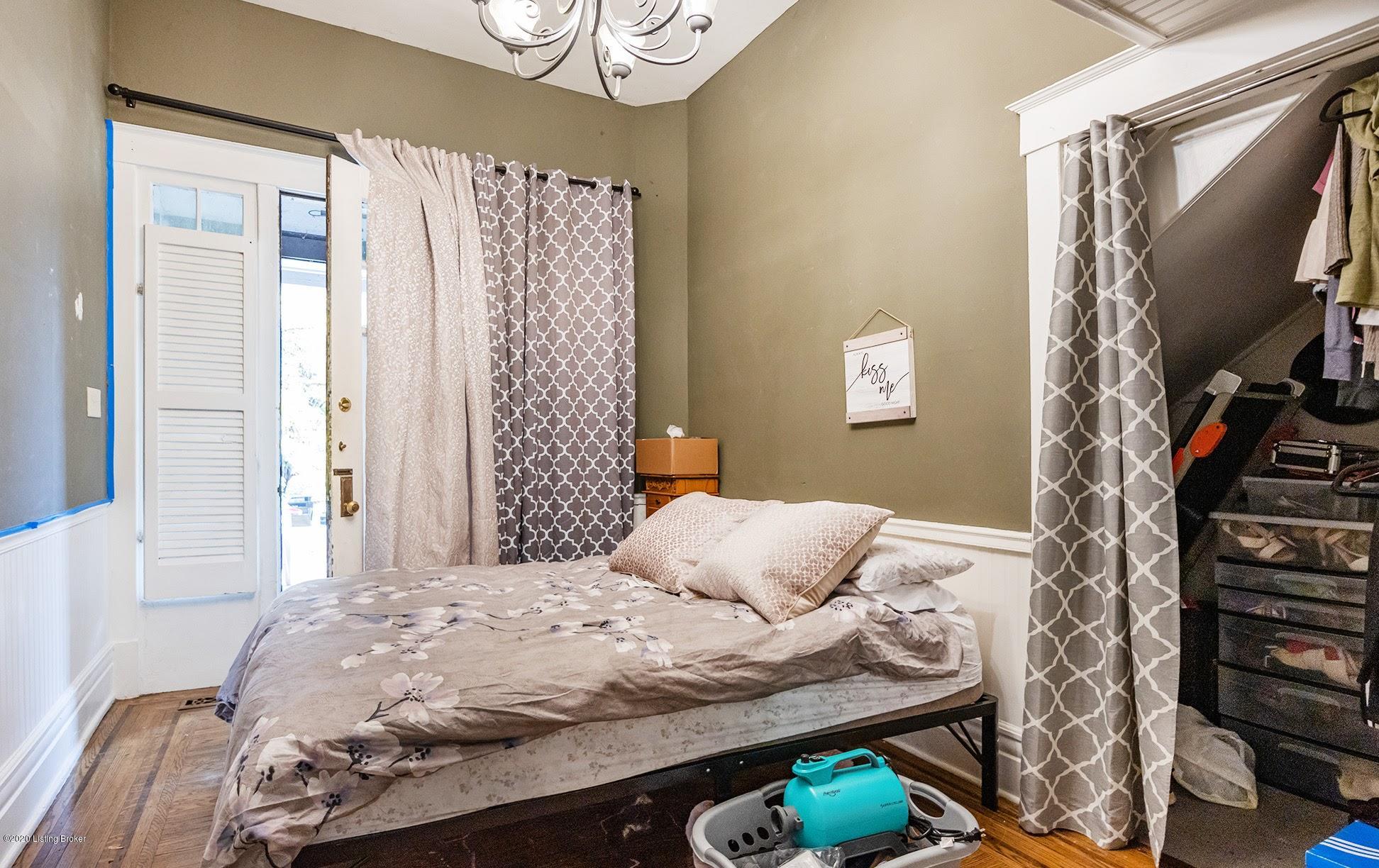 926 Cherokee Road Louisville, KY 40204 - Photo 20 of 100 DB9F8A71-CEF4-4E92-B1DE-924F090C2110