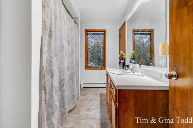 $415,000 | 16565 Beechnut Court, Grand Haven, MI 49417