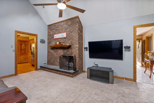 $499,900 | 10 Cleary Lane, Windsor, CT 06095