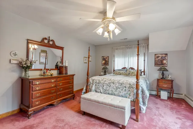 $499,900 | 10 Cleary Lane, Windsor, CT 06095