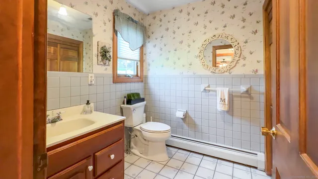 $499,900 | 10 Cleary Lane, Windsor, CT 06095