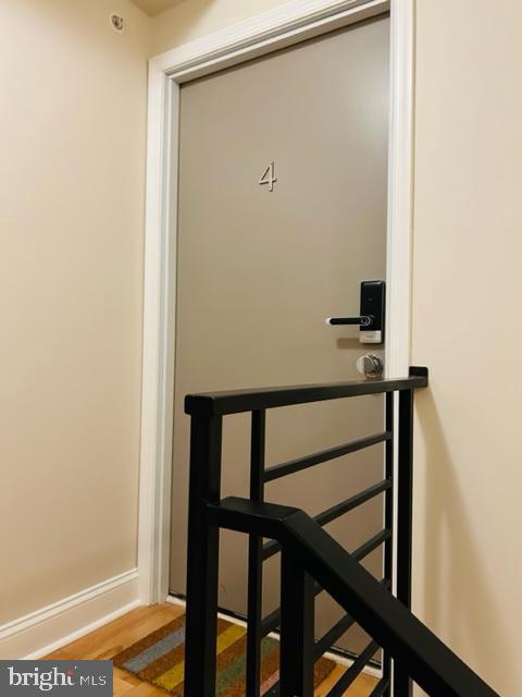 323 East Allen Street, Unit 4 Philadelphia, PA 19125 - Photo 3 of 18 Entry to Unit