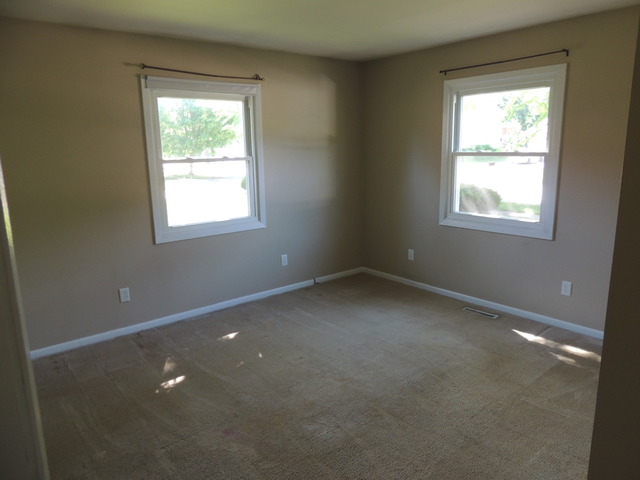 588 Norman Drive Cary, IL 60013 - Photo 8 of 8