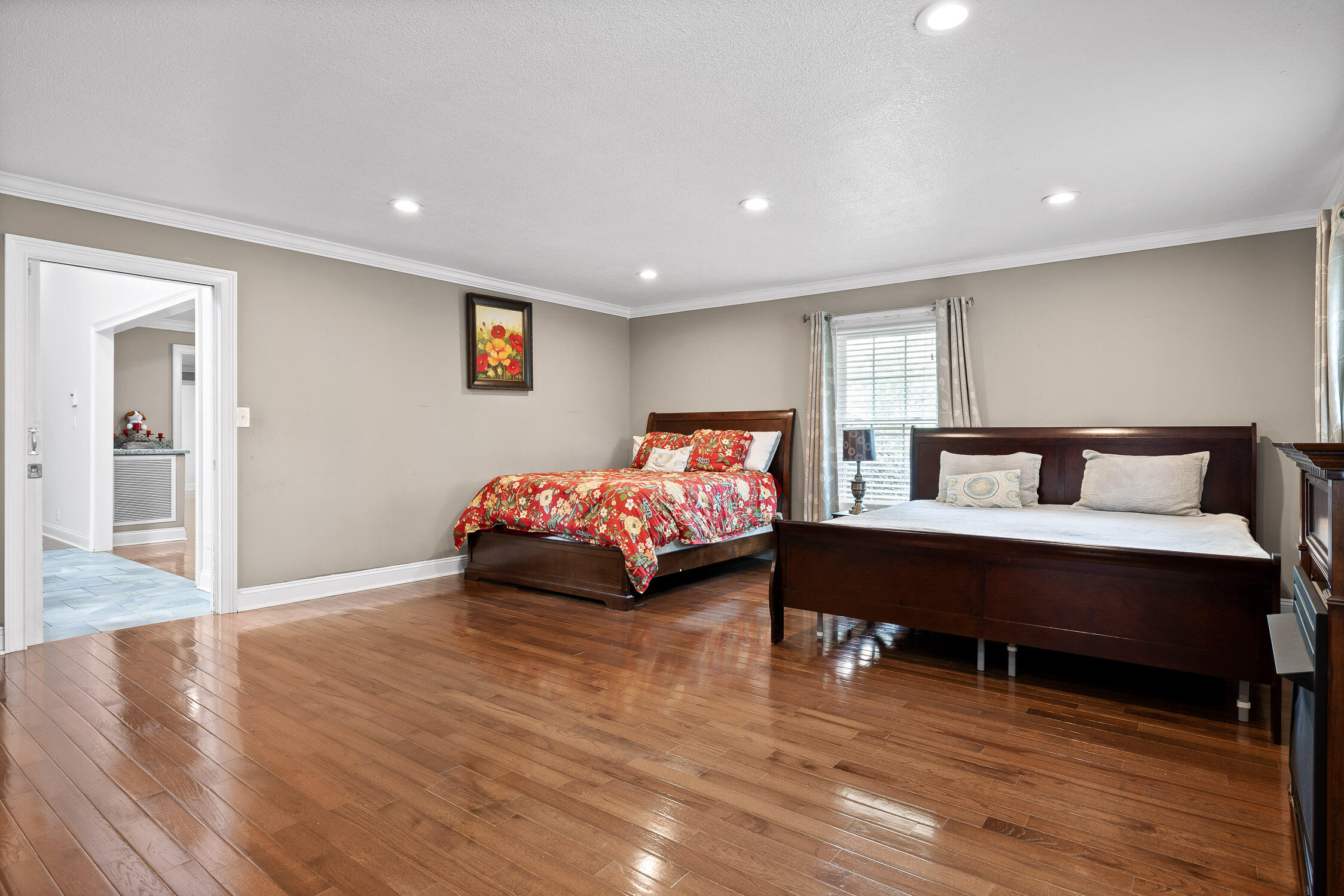 2026 Hickory Valley Road Chattanooga, TN 37421 - Photo 15 of 43 Hickory Valley-48