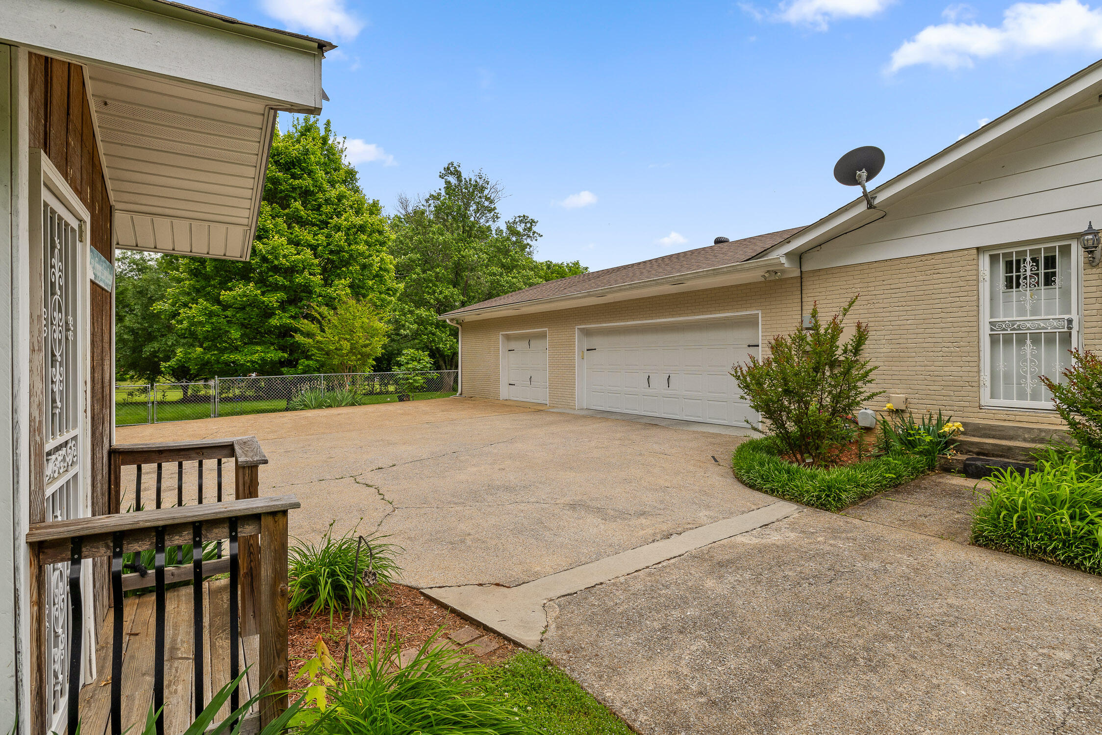 2026 Hickory Valley Road Chattanooga, TN 37421 - Photo 25 of 43 Hickory Valley-19