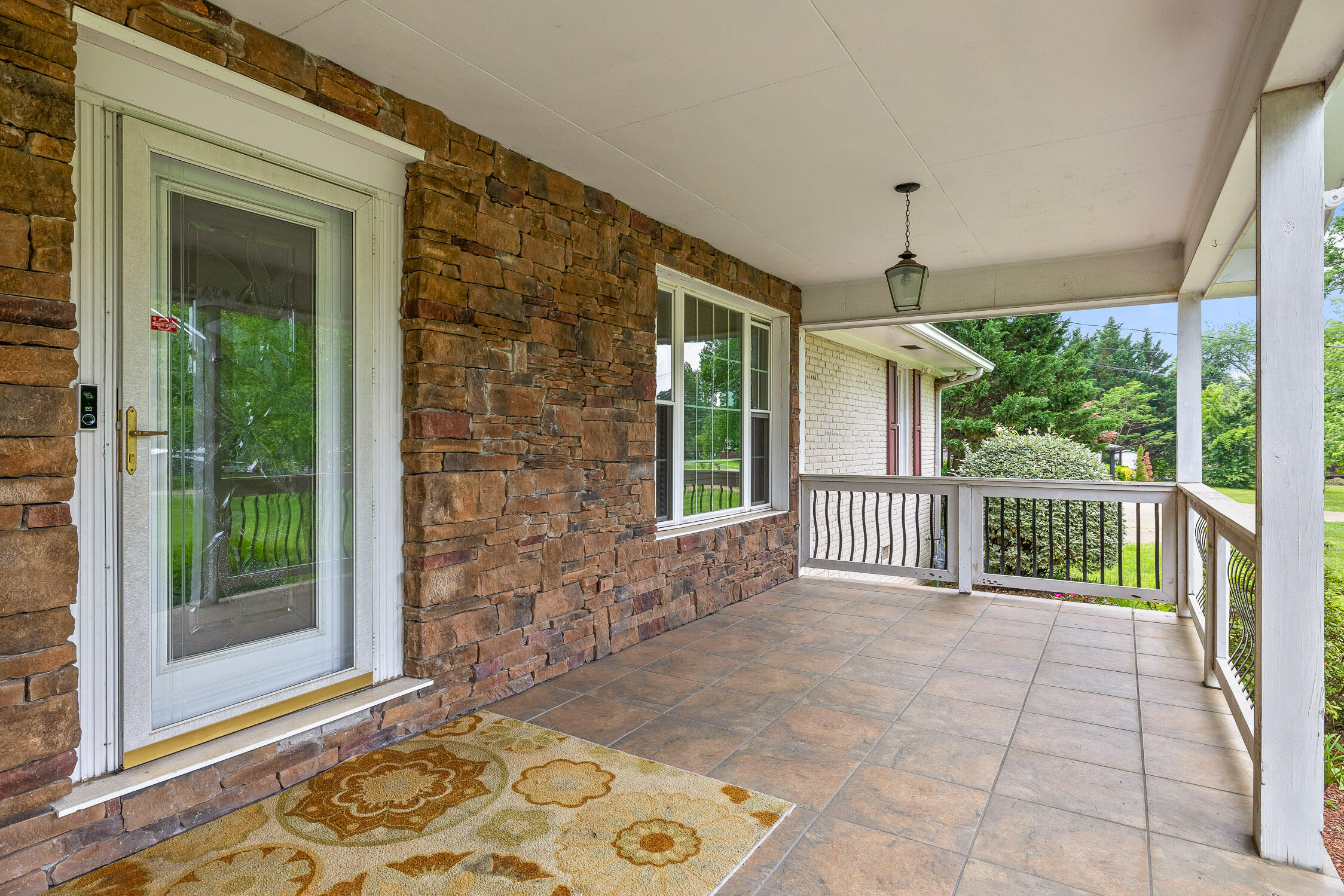 2026 Hickory Valley Road Chattanooga, TN 37421 - Photo 30 of 43 Hickory Valley-25