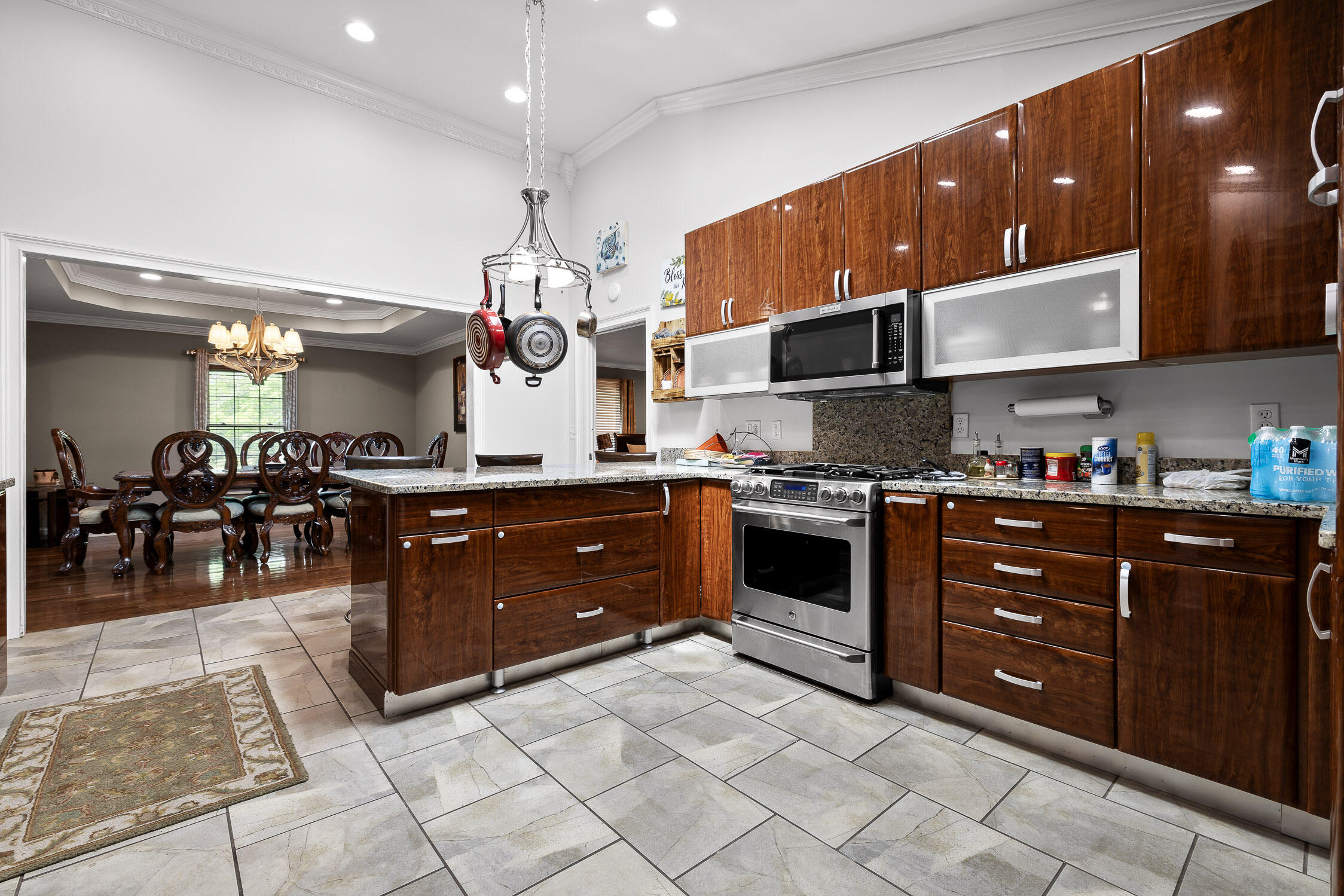 2026 Hickory Valley Road Chattanooga, TN 37421 - Photo 5 of 43 Hickory Valley-43