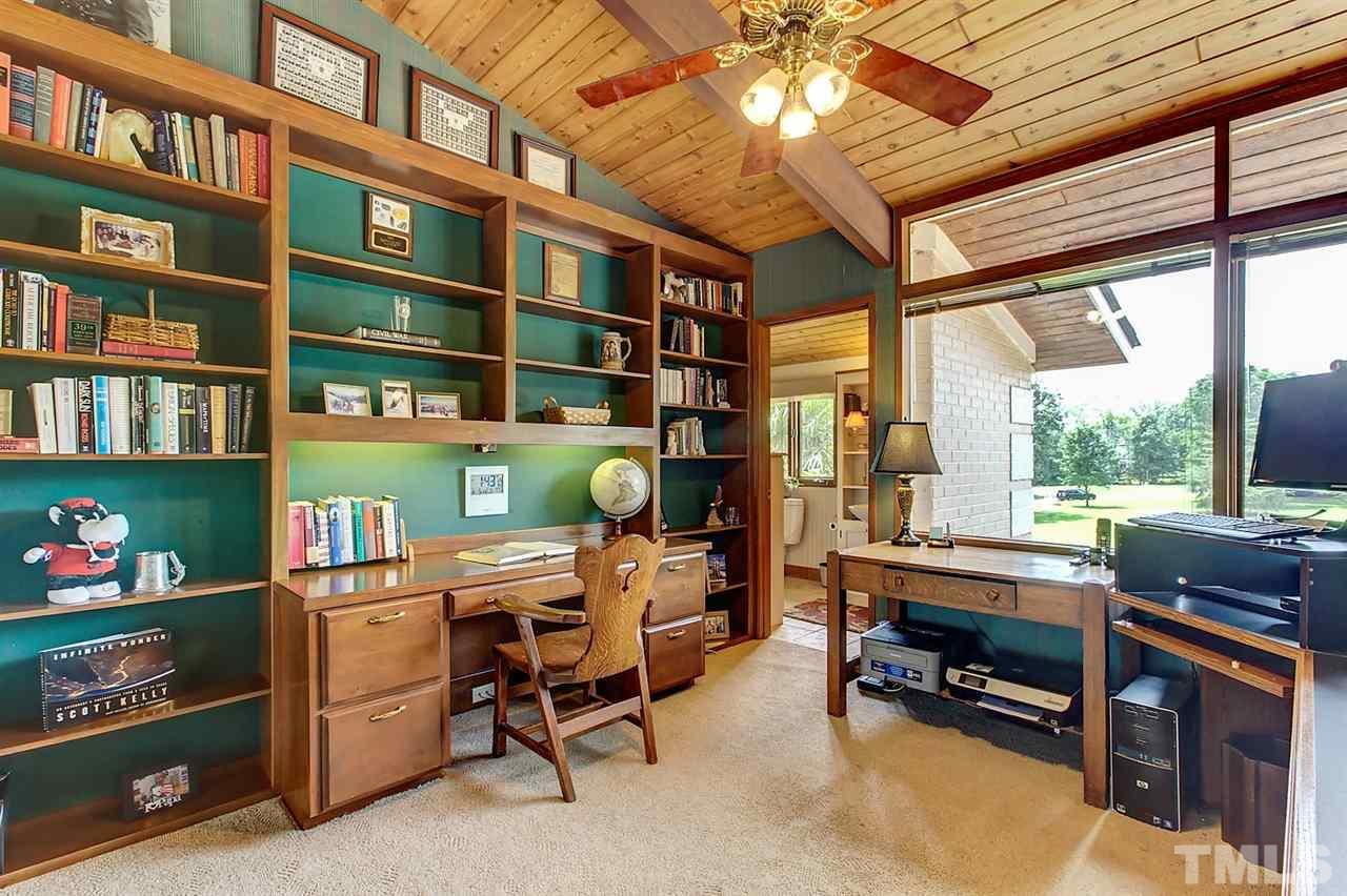 6908 Mere View Court Raleigh, NC 27606 - Photo 24 of 30 Gallery Image 24