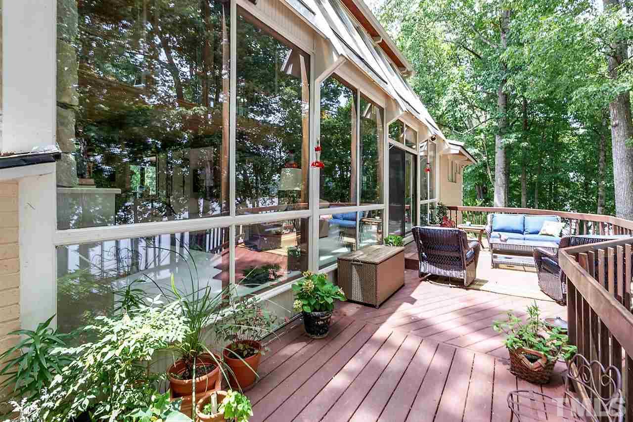 6908 Mere View Court Raleigh, NC 27606 - Photo 6 of 30 Gallery Image 6