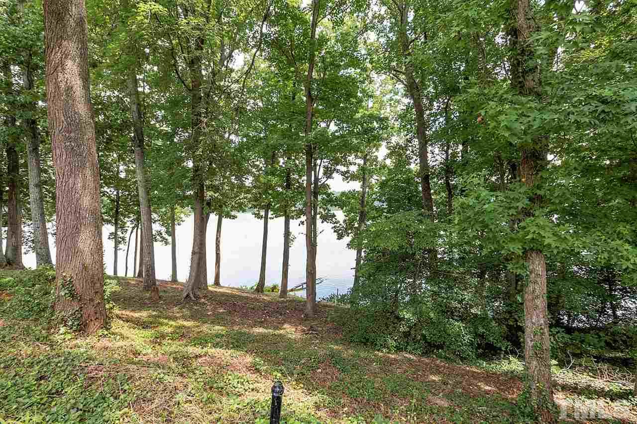 6908 Mere View Court Raleigh, NC 27606 - Photo 8 of 30 Gallery Image 8