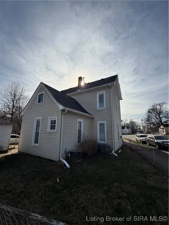 $360,000 | 1110 Chartres Street, New Albany, IN 47150