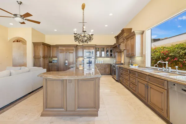 $4,195,000 | 3 Sierra Vista Drive, Rancho Mirage, CA 92270