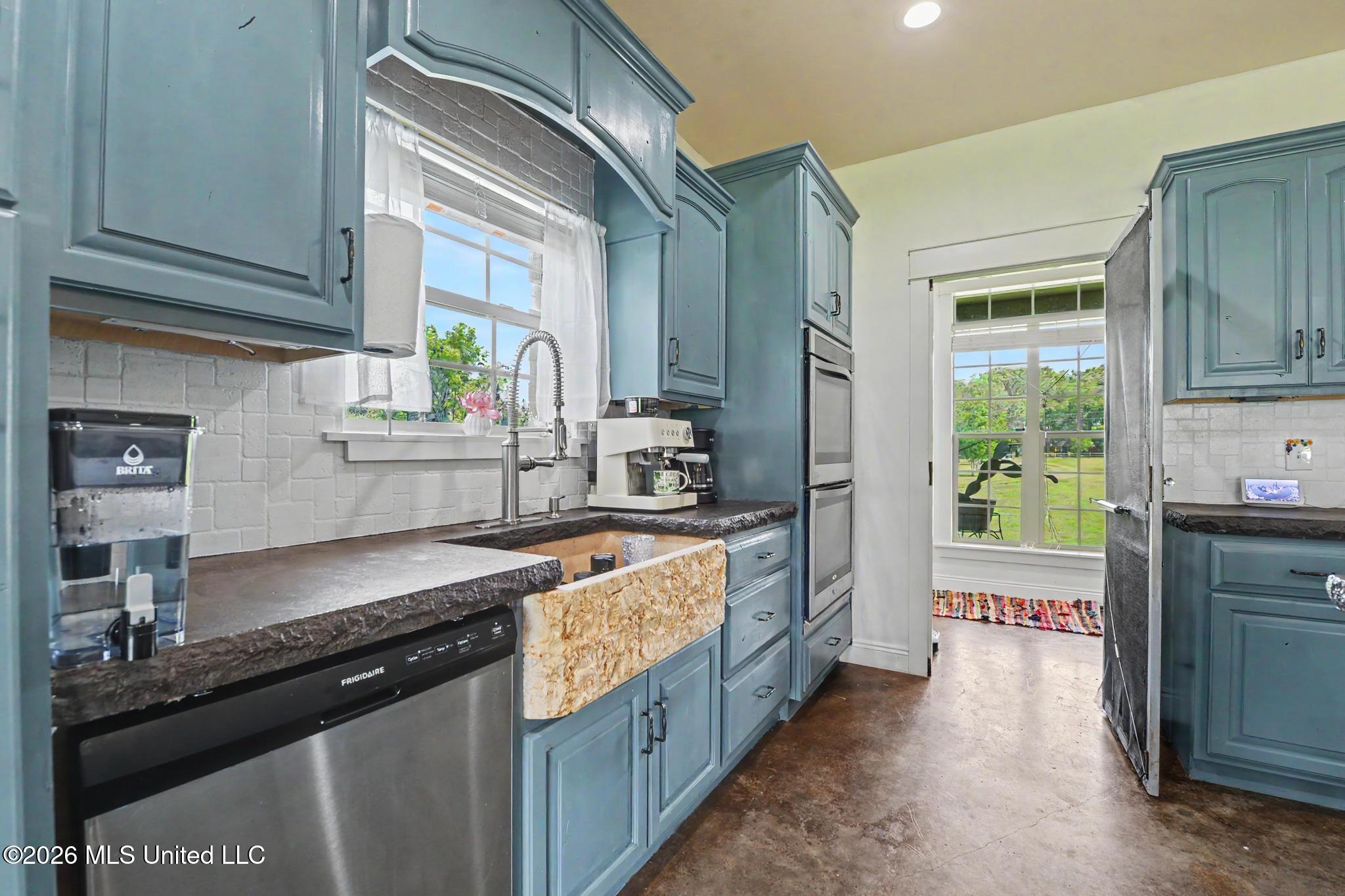 129 Howells Ferry Road Lucedale, MS 39452 - Photo 10 of 40 010