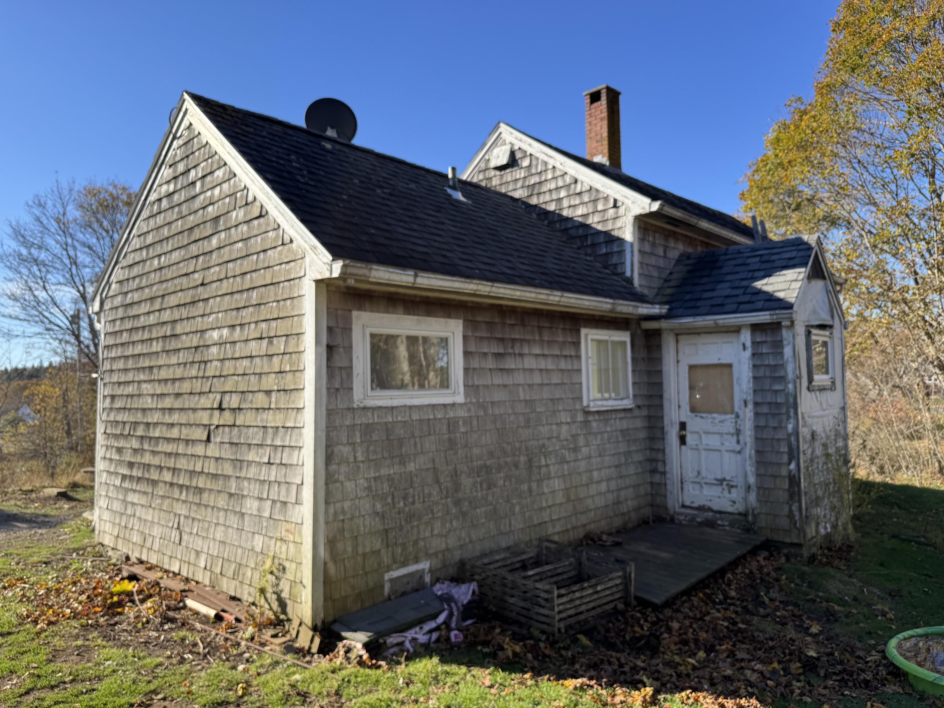 10 Clayter Hill Road Vinalhaven, ME 04863 - Photo 4 of 12 IMG_4366