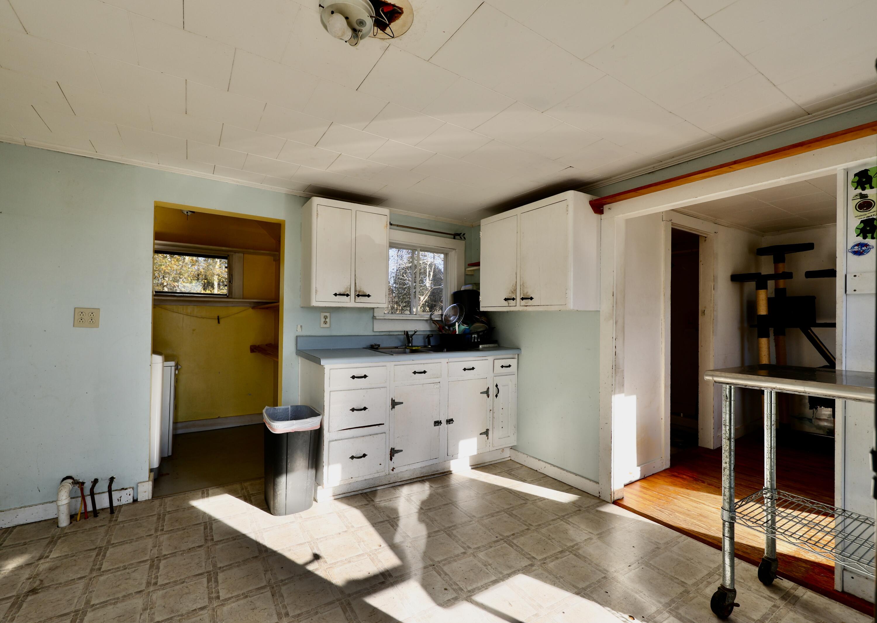 10 Clayter Hill Road Vinalhaven, ME 04863 - Photo 5 of 12 IMG_7759