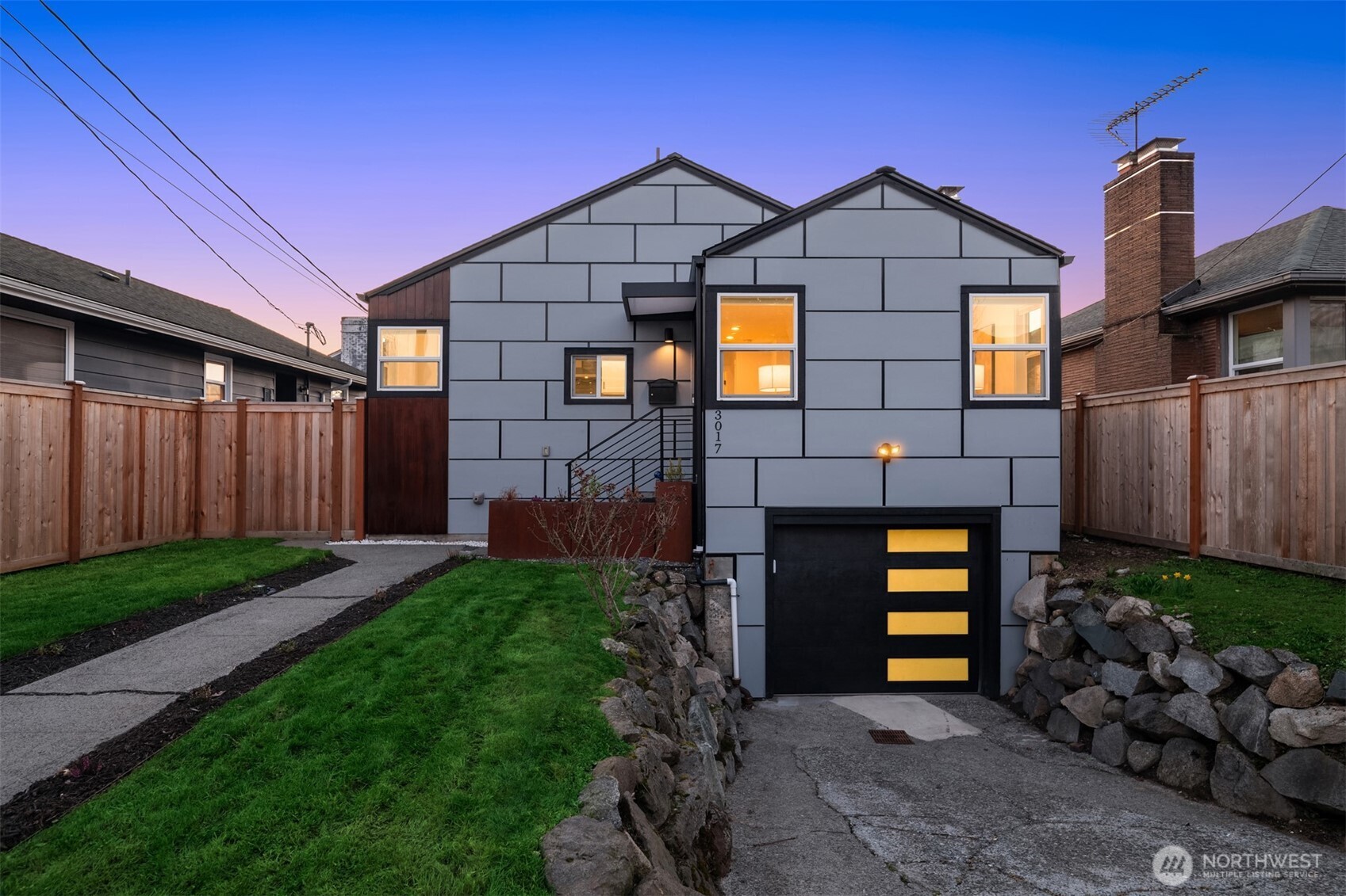 3017 15th Avenue South Seattle, WA 98144 - Photo 1 of 28